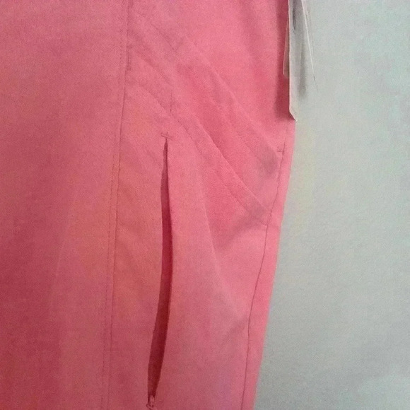 Bundle of  Climate Right scrub pants (3).          Size 2 X - Picture 6 of 12